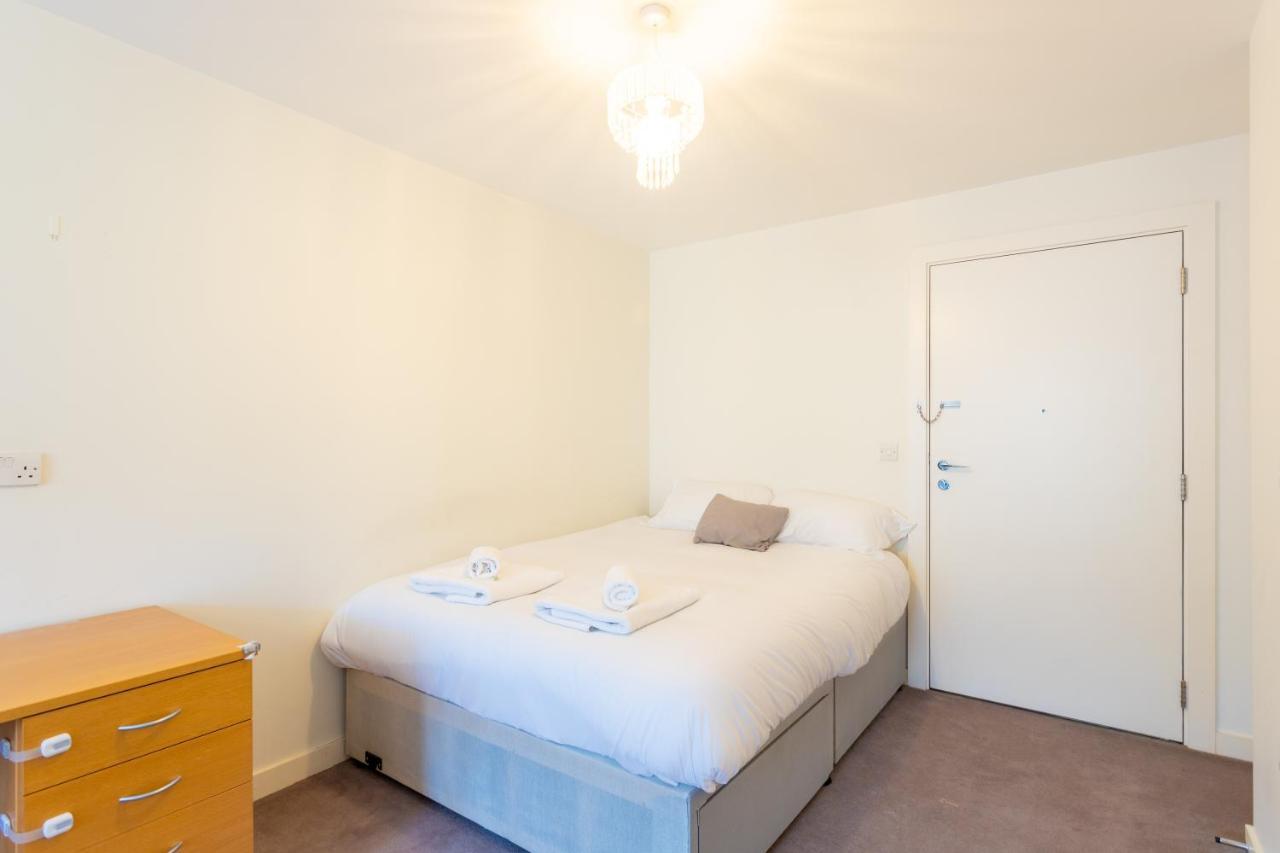 Amazing Modern 2 Bedroom Flat In Greenwich For 4 People Londres Exterior foto